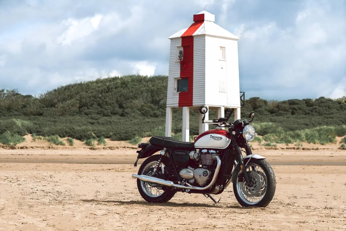 Triumph Bonneville T120 Bonneville T120 Bud Ekins SE (2020) (8)