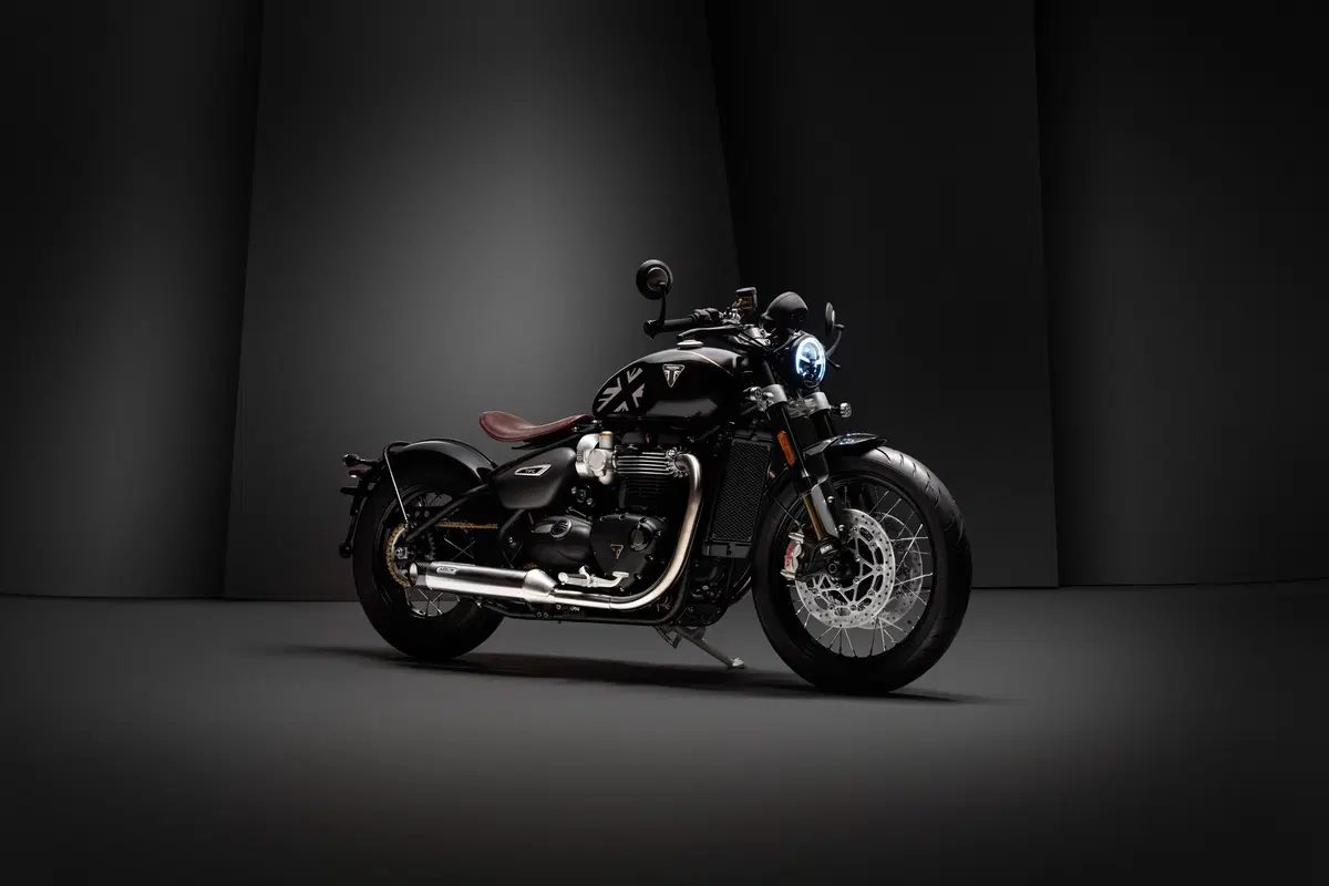 Nuova Triumph Bobber TFC a EICMA 2019: foto e dati  (2)
