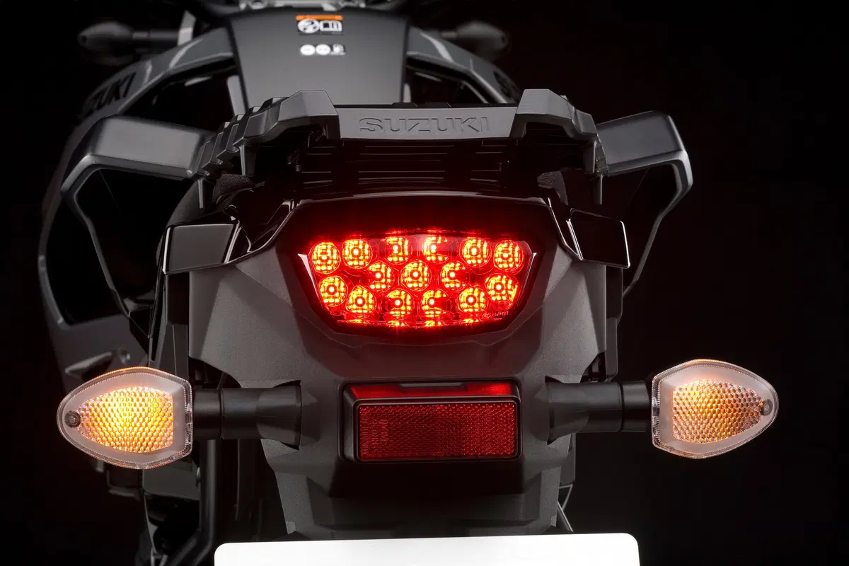 Suzuki V-Strom 1050 V-Strom 1050 (2020 - 21) (10)