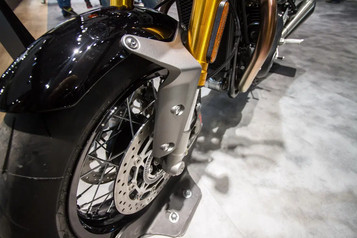 Triumph Thruxton RS a EICMA 2019. Foto e dati (21)