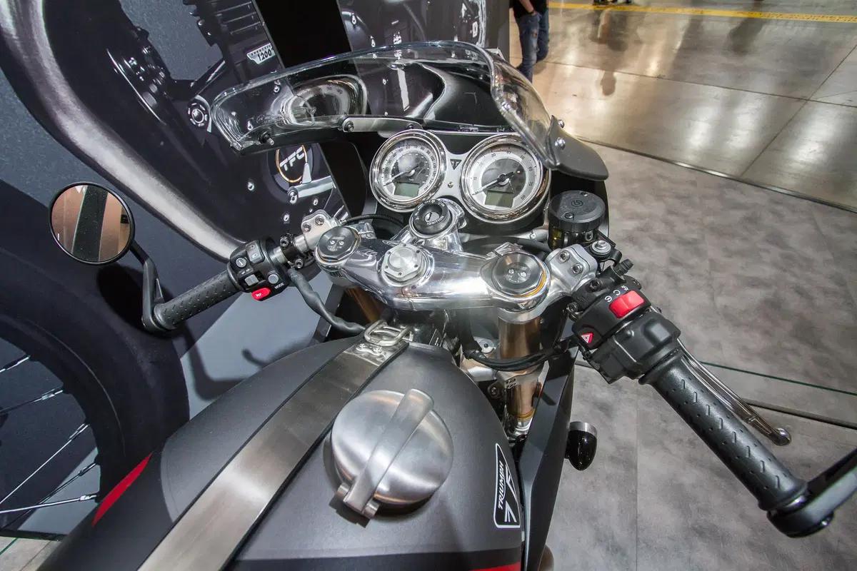 Triumph Thruxton RS a EICMA 2019. Foto e dati (37)