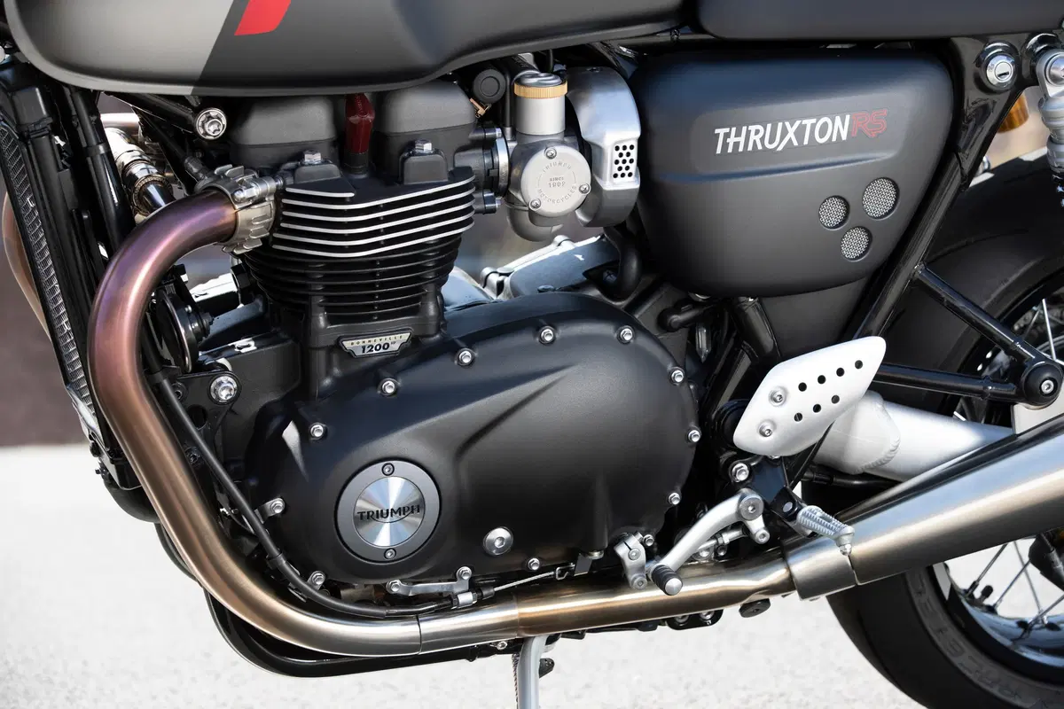 Triumph Thruxton RS a EICMA 2019. Foto e dati (46)