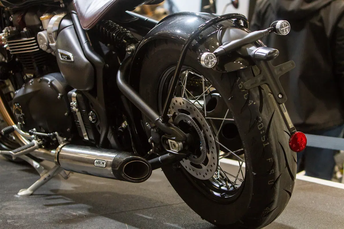  Triumph Bobber TFC a EICMA 2019: foto e dati  (33)