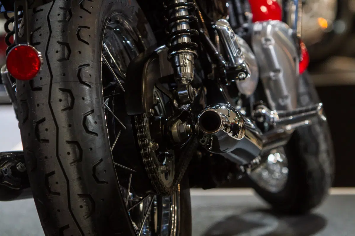 Triumph Bonneville T120 e T100 Bud Ekins (11)