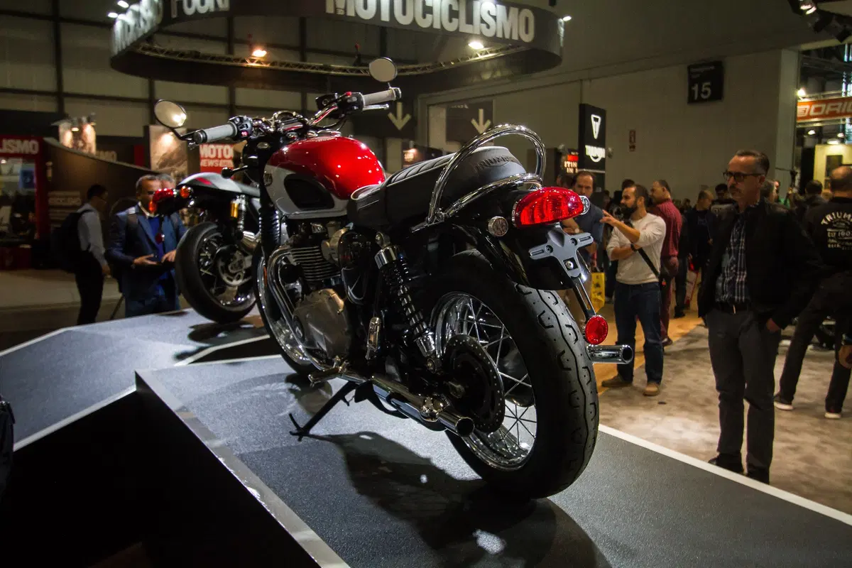 Triumph Bonneville T120 e T100 Bud Ekins (23)