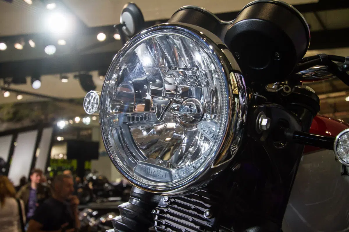 Triumph Bonneville T120 e T100 Bud Ekins (28)