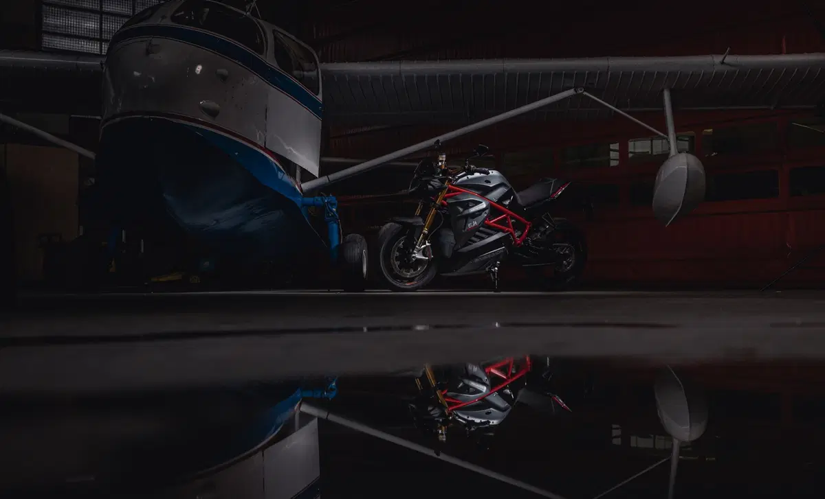 Energica Eva Eva Ribelle (2020 - 22) (7)