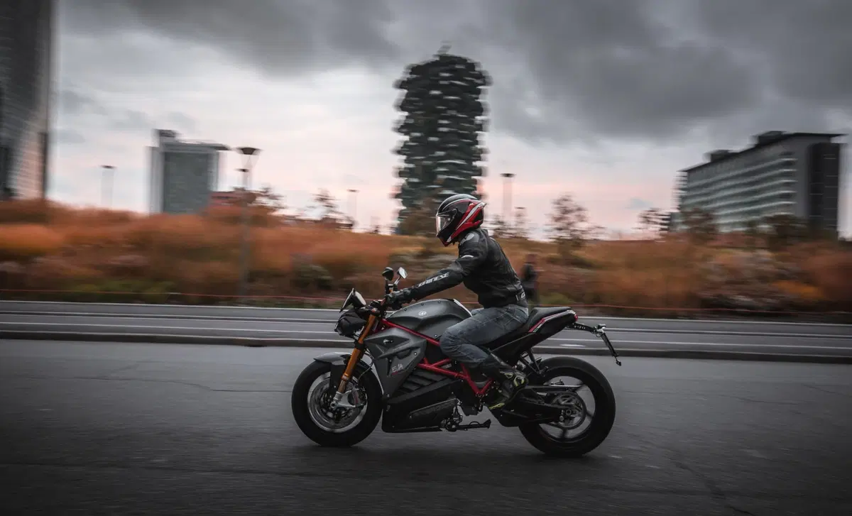 Energica Eva Eva Ribelle (2020 - 22) (12)