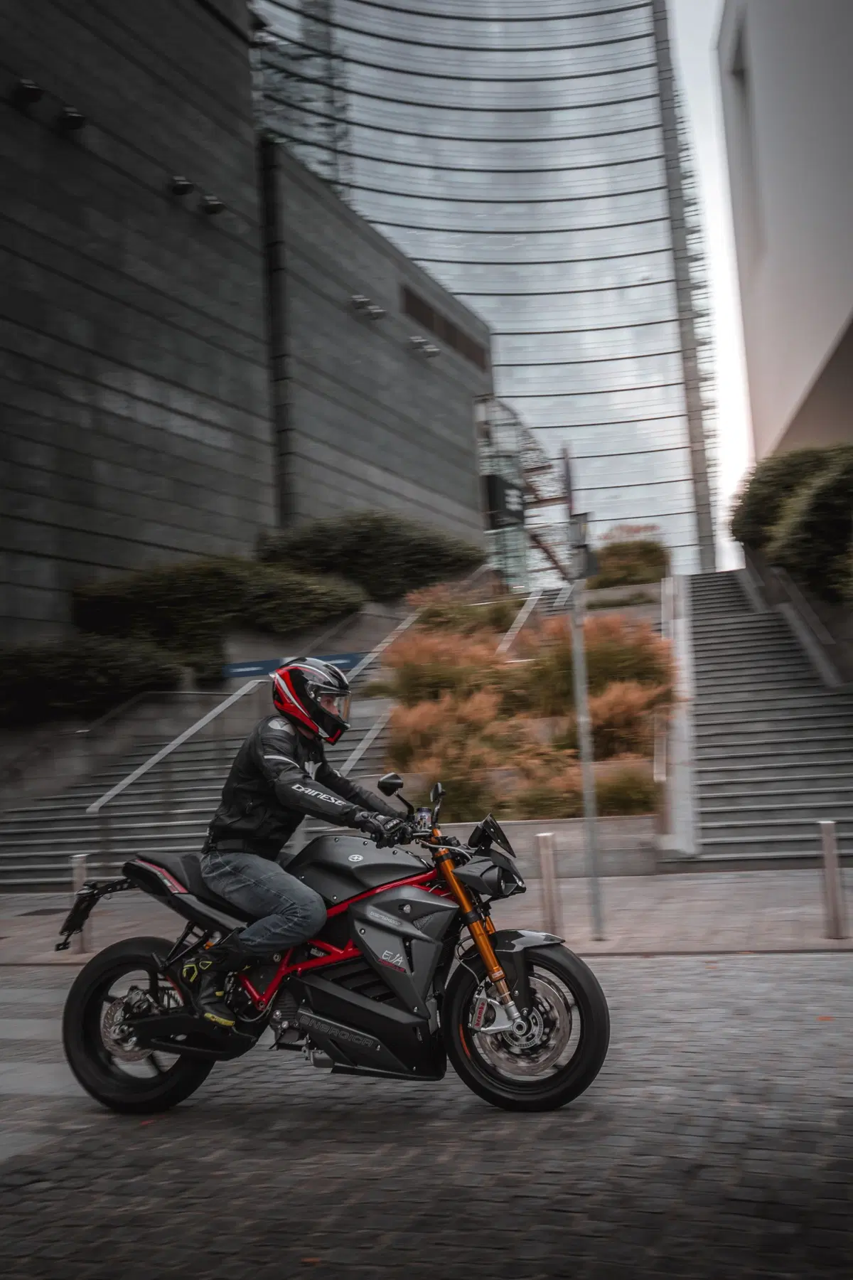Energica Eva Eva Ribelle (2020 - 22) (13)