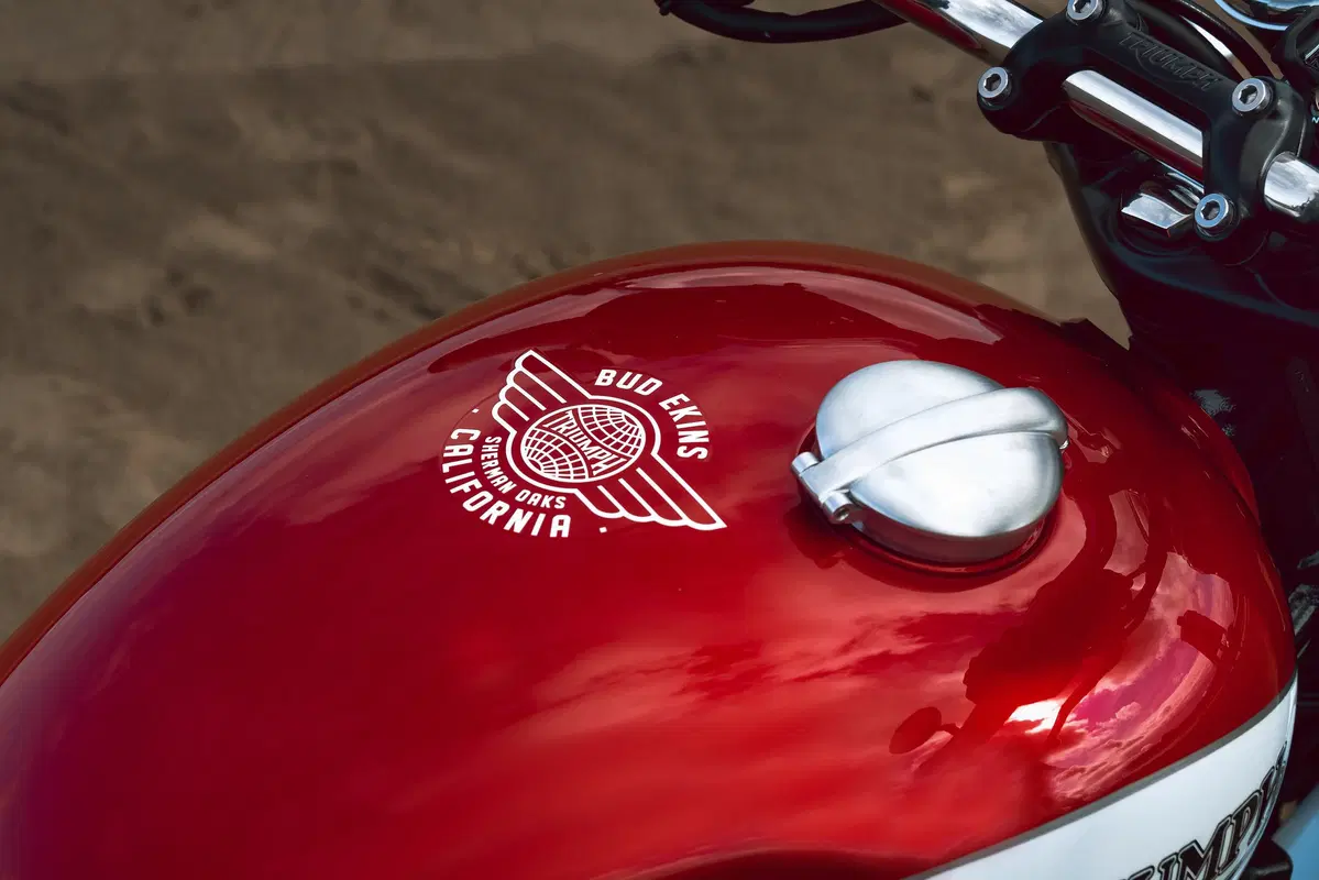 Triumph Bonneville T120 e T100 Bud Ekins (9)