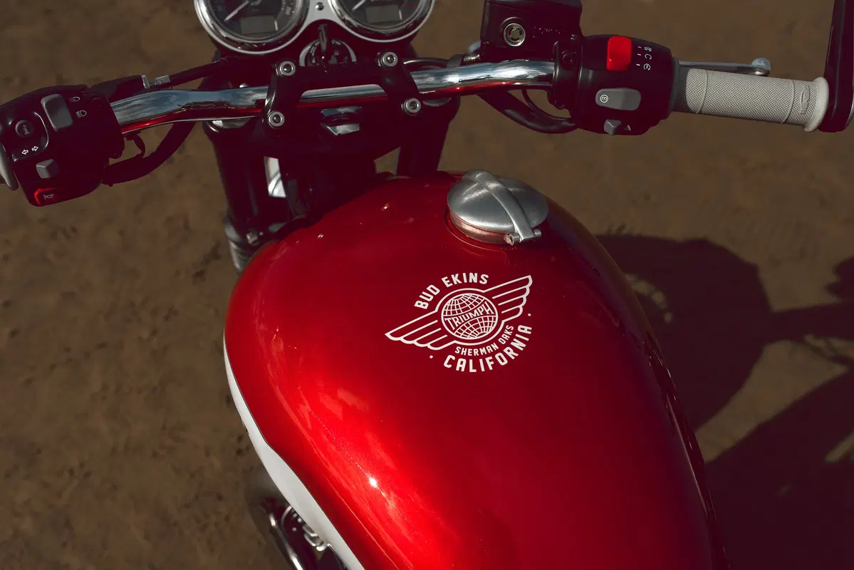 Triumph Bonneville T120 e T100 Bud Ekins (12)