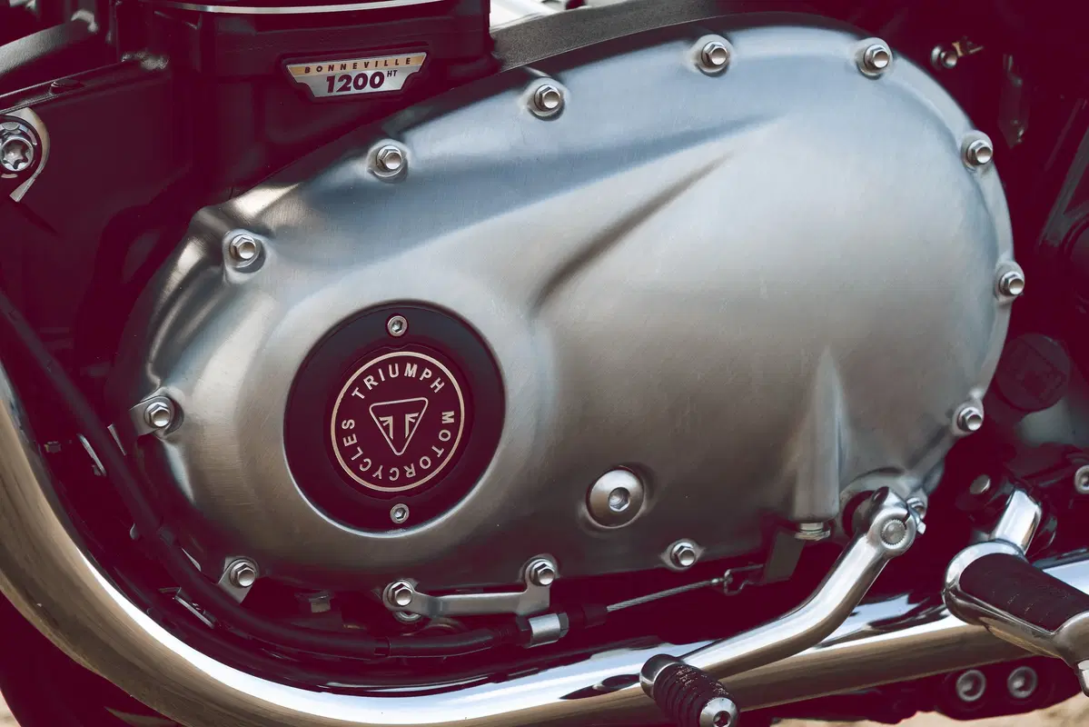 Triumph Bonneville T120 e T100 Bud Ekins (28)
