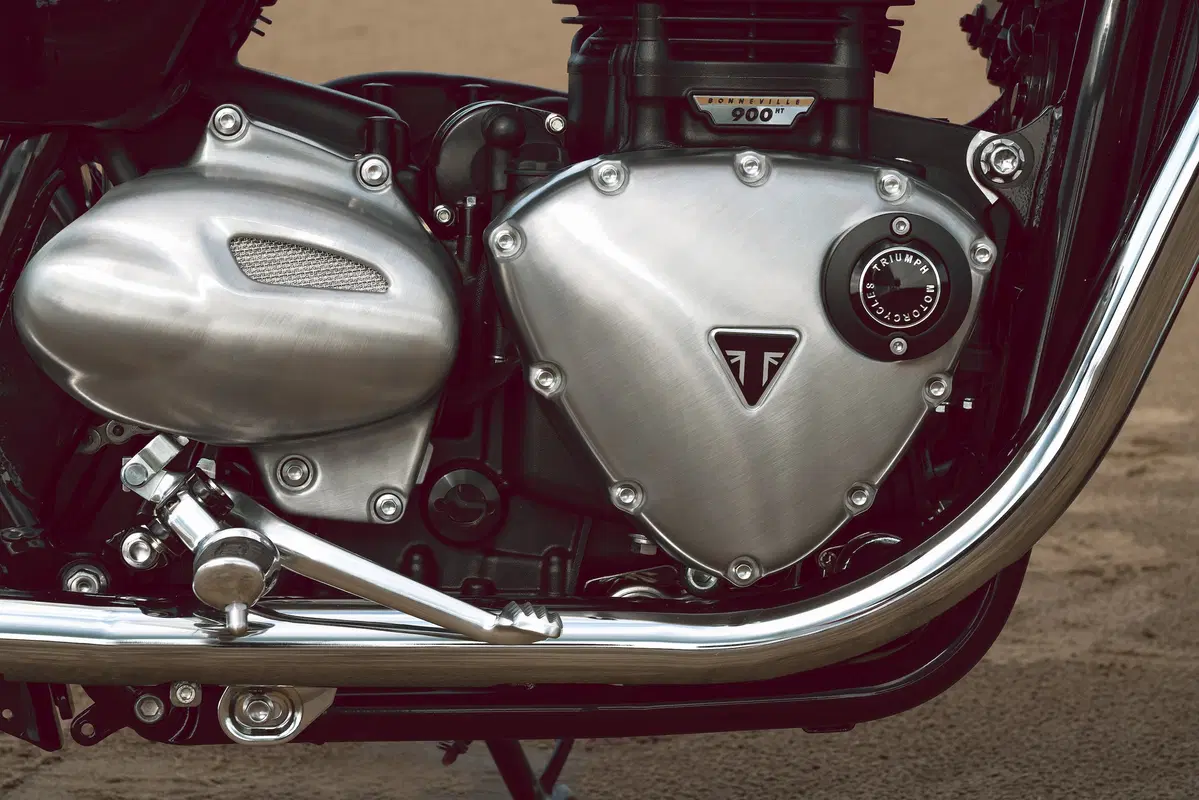 Triumph Bonneville T120 e T100 Bud Ekins (36)