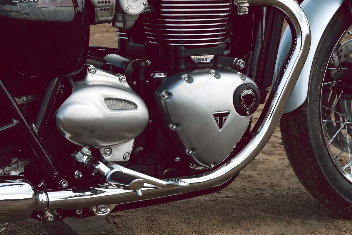 Triumph Bonneville T120 e T100 Bud Ekins (37)