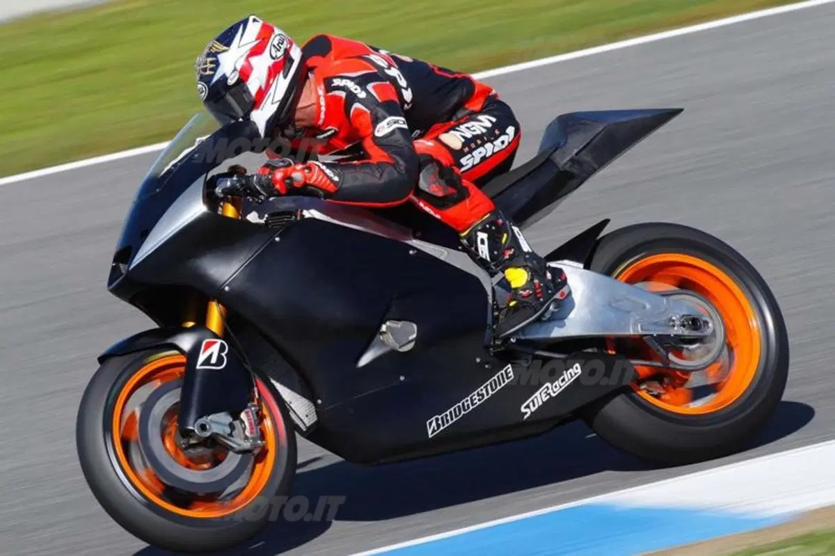 Primo assaggio di CRT per Colin Edwards