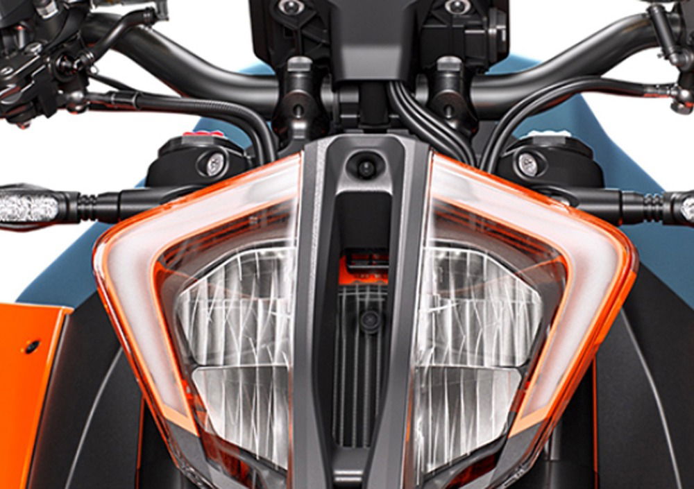 KTM 1290 Super Duke R (2020) (5)