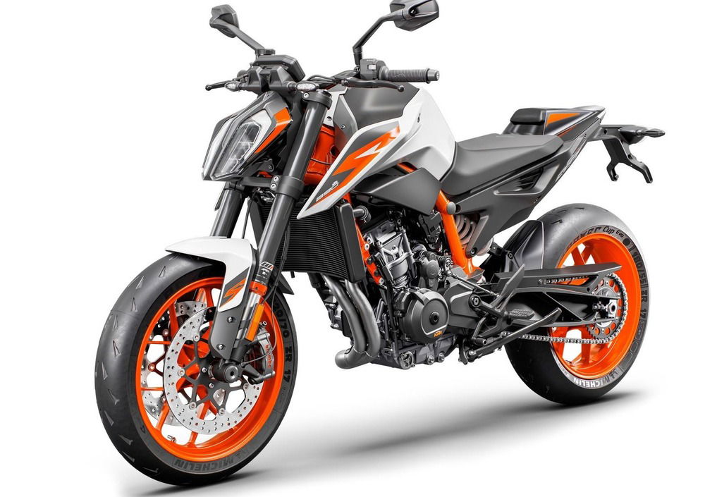 KTM 890 Duke R (2020) (3)