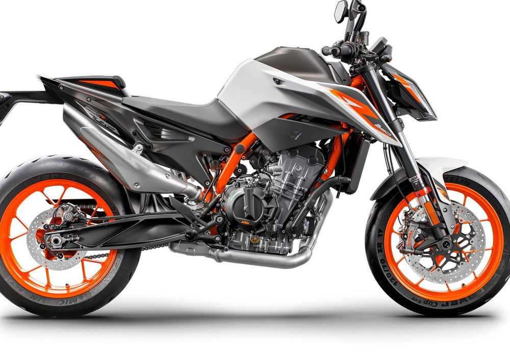 KTM 890 Duke R (2020) (2)