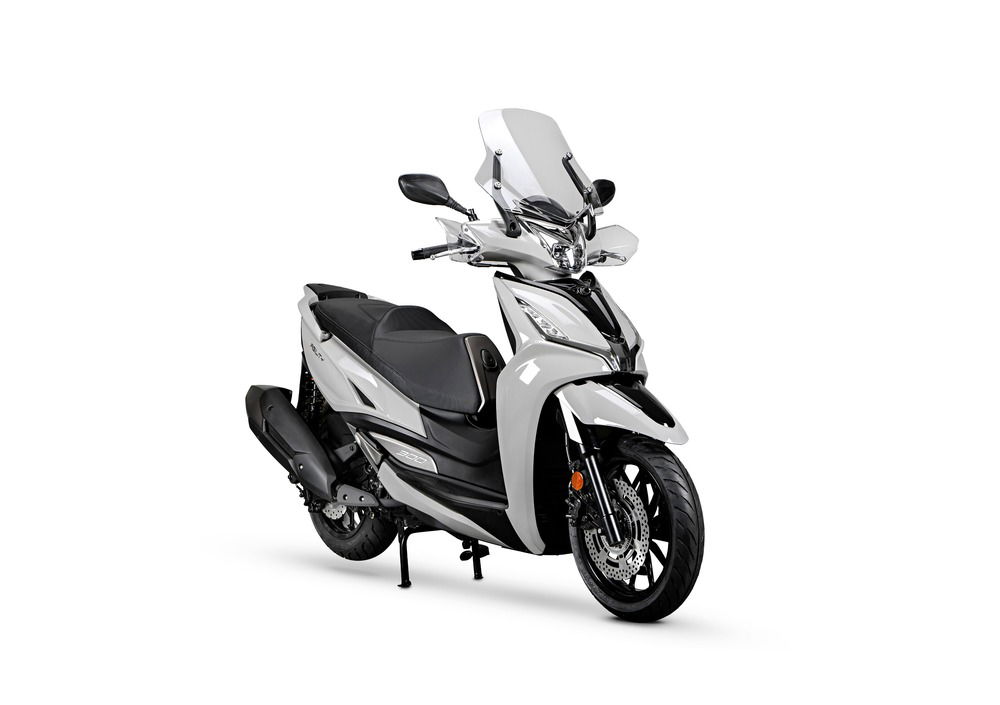 Kymco Agility 300 + (2020) (2)