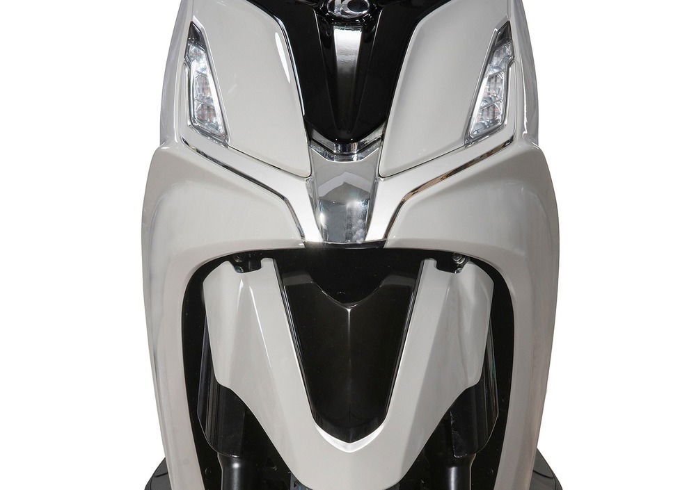 Kymco Agility 300 + (2020) (4)