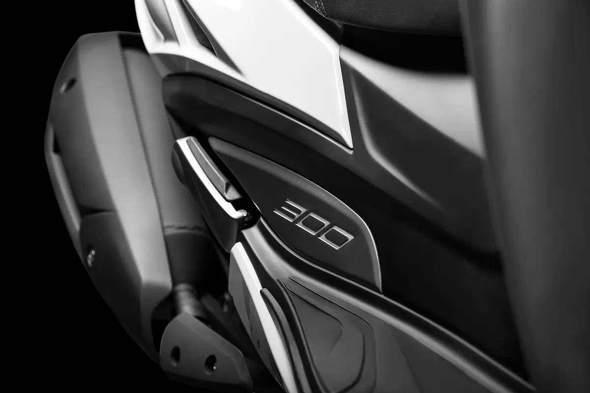 Kymco Agility 300 Agility 300 + (2020) (10)
