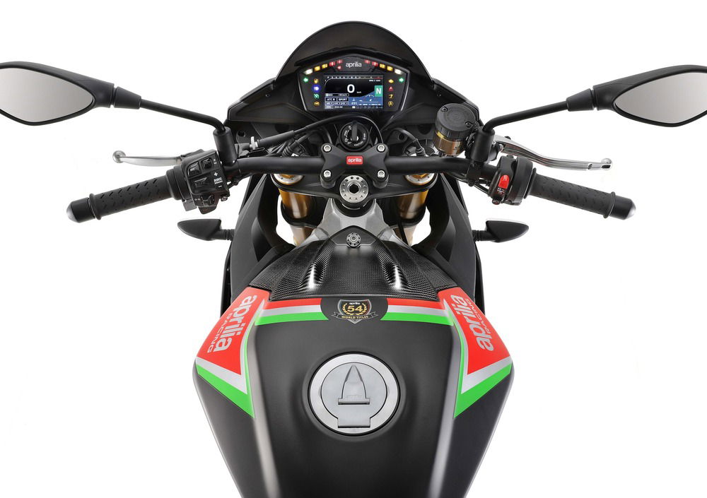 Aprilia Tuono 1100 V4 Factory (2019 - 20) (3)