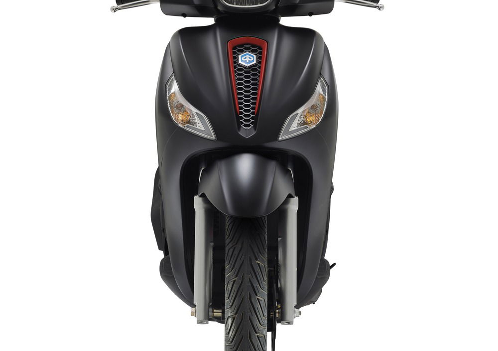 Piaggio Medley 150 S ABS (2020) (3)