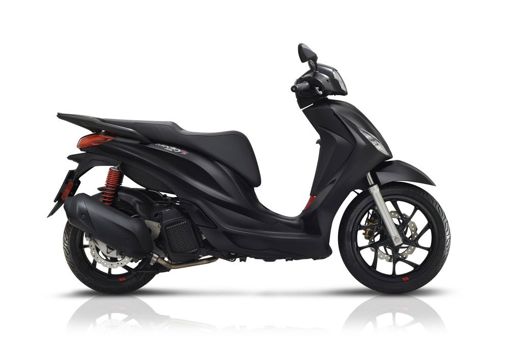 Piaggio Medley 150 S ABS (2020) (2)