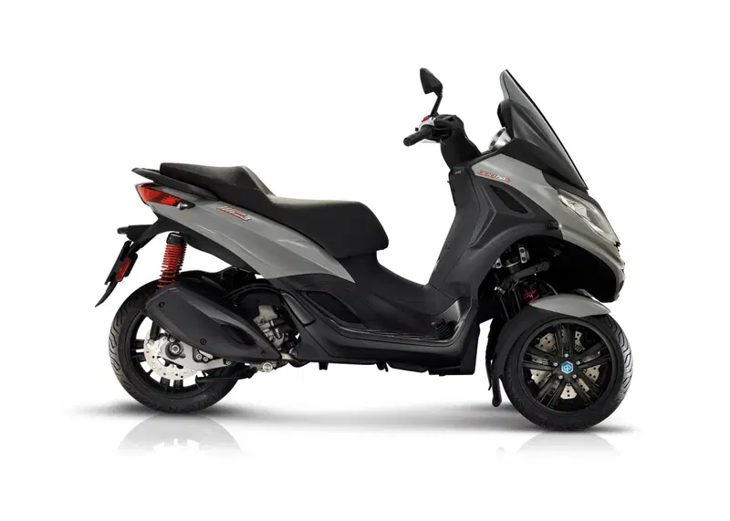 Piaggio MP3 310 Sport (2025 - 26) (2)