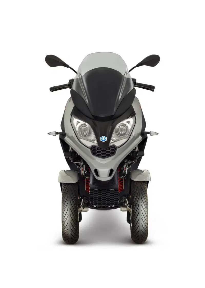 Piaggio MP3 310 Sport (2025 - 26) (6)
