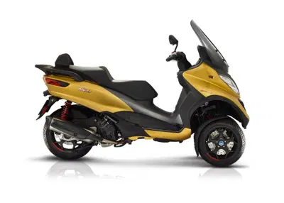 Piaggio MP3 530 Hpe Exclusive (2025 - 26) nuova