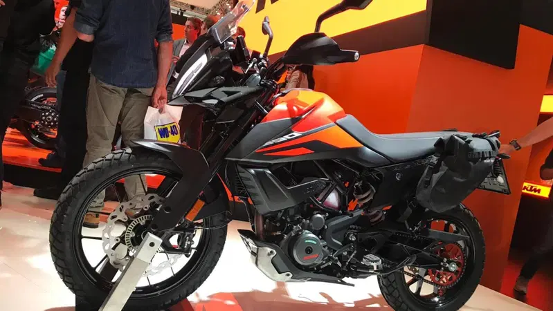 KTM 390 Adventure a EICMA 2019: video, foto, dati e prezzo