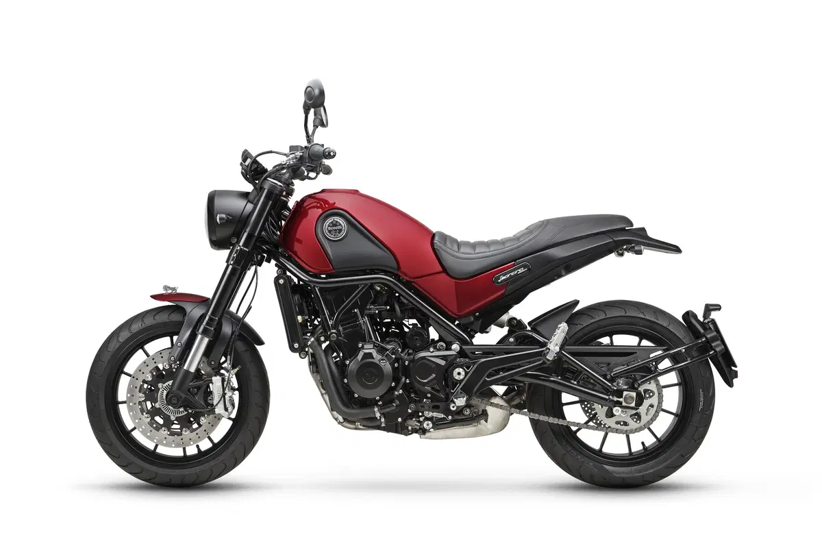 Benelli Leoncino 500 Leoncino 500 ABS (2017 - 20) (2)