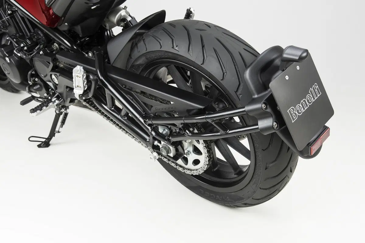 Benelli Leoncino 500 Leoncino 500 ABS (2017 - 20) (7)