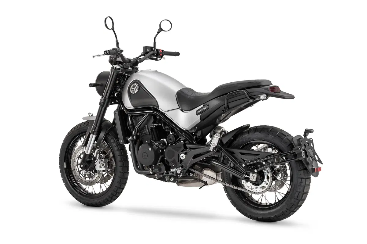 Benelli Leoncino 500 Leoncino 500 Trail ABS (2017 - 20) (4)