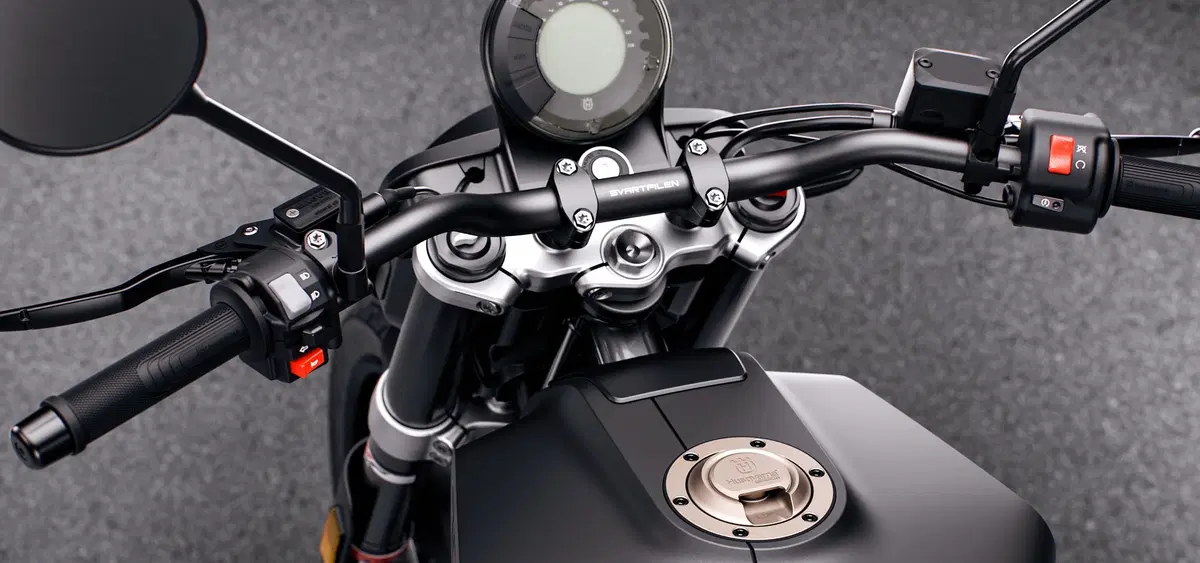 Husqvarna Svartpilen 701 Svartpilen 701 (2020) (21)