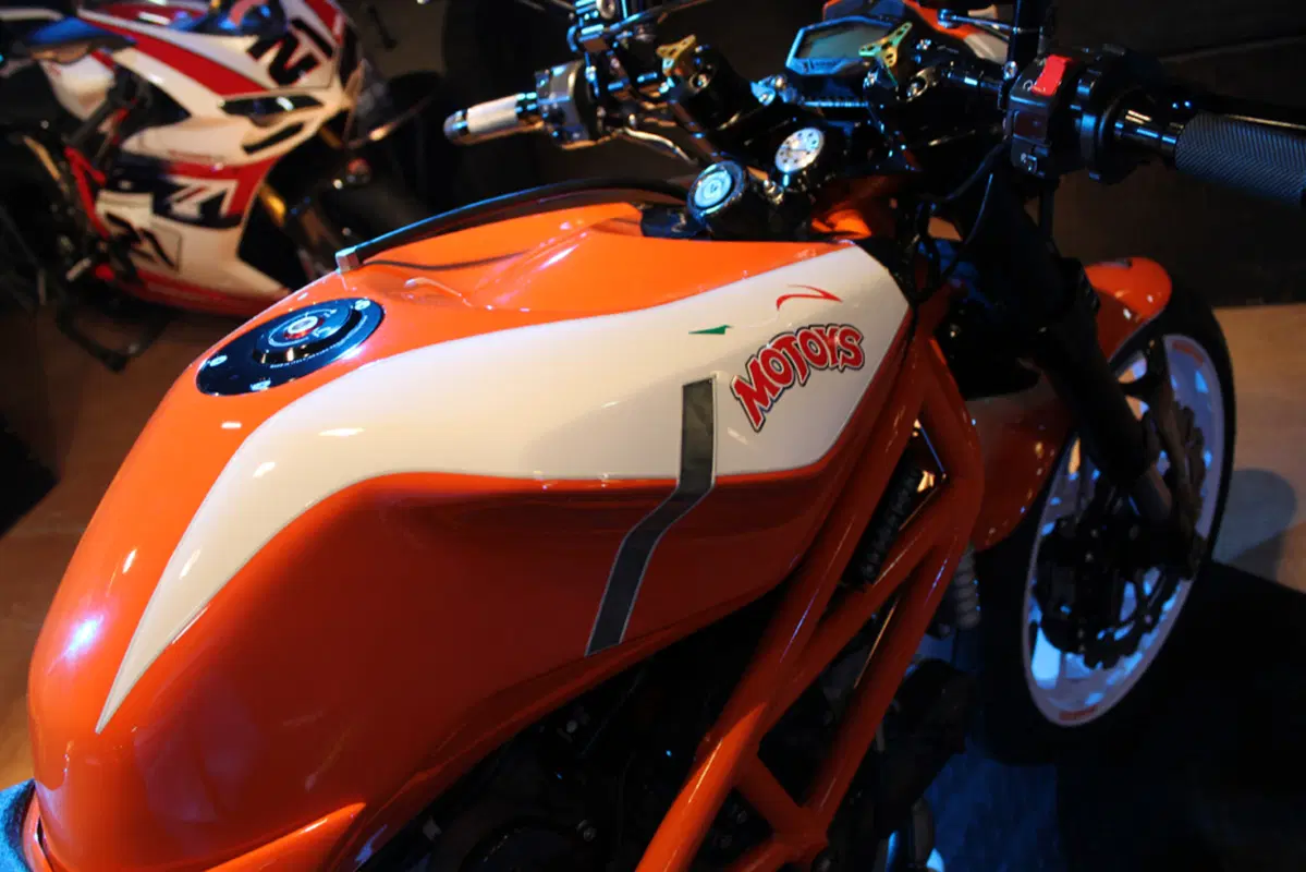 Motoys MP01 (102)