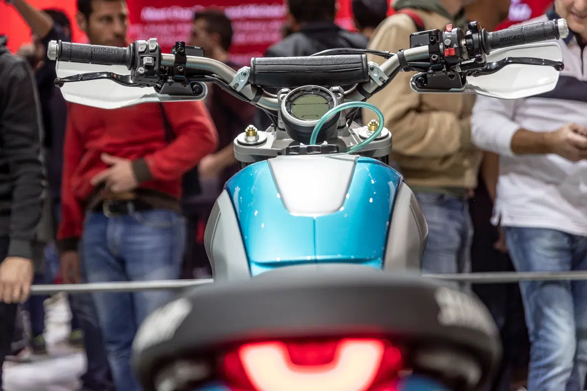 Scrambler DesertX e The Motard Concept a ECIMA 2019 (15)