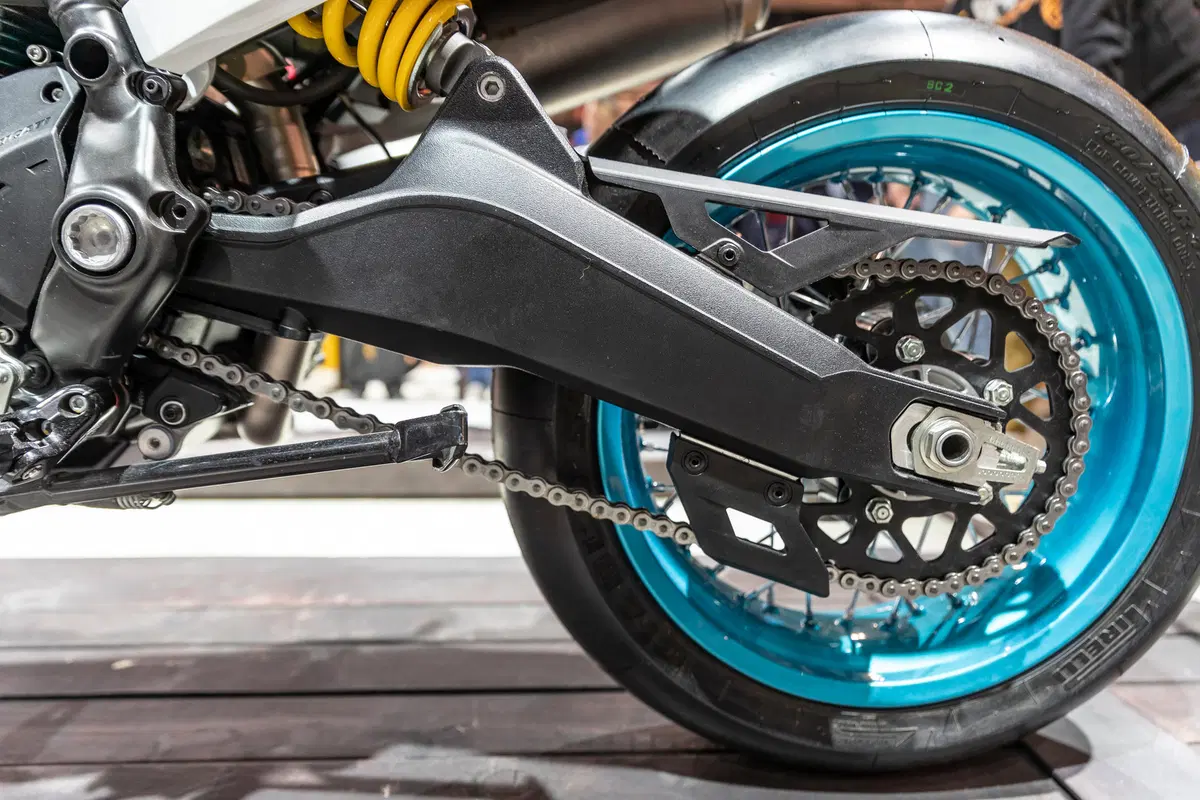 Scrambler DesertX e The Motard Concept a ECIMA 2019 (16)