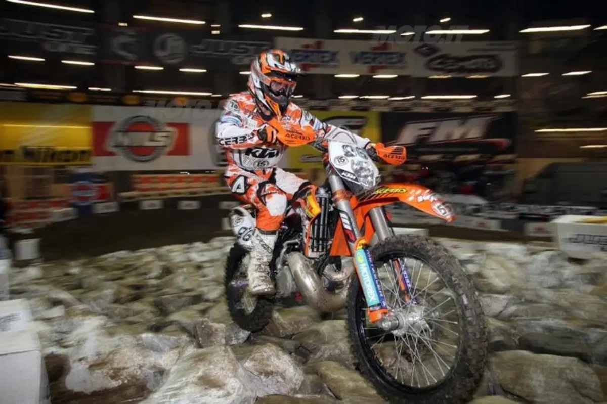 Taddy Blazusiak trionfa nel Superenduro di Genova