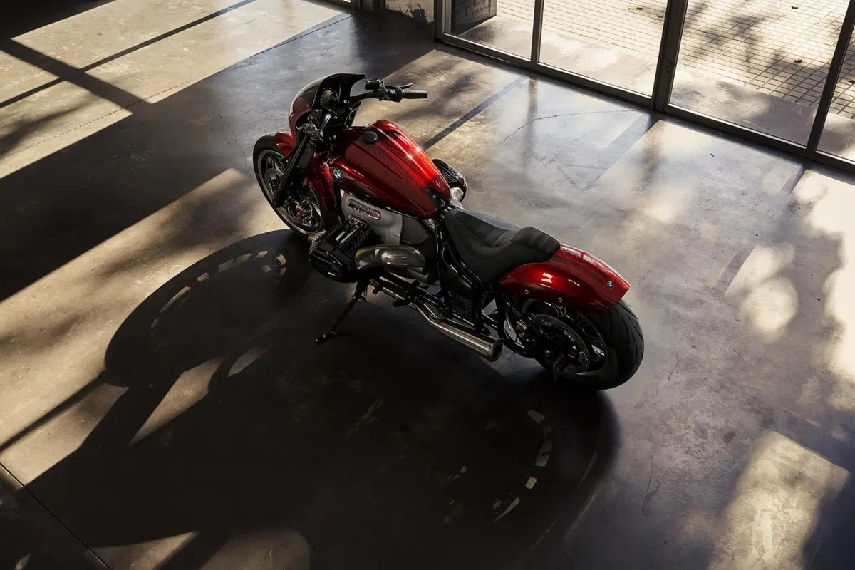 BMW Concept R 18 /2 ad EICMA 2019: una power cruiser per la casa dell'elica (11)