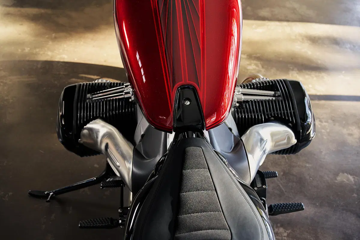 BMW Concept R 18 /2 ad EICMA 2019: una power cruiser per la casa dell'elica (13)