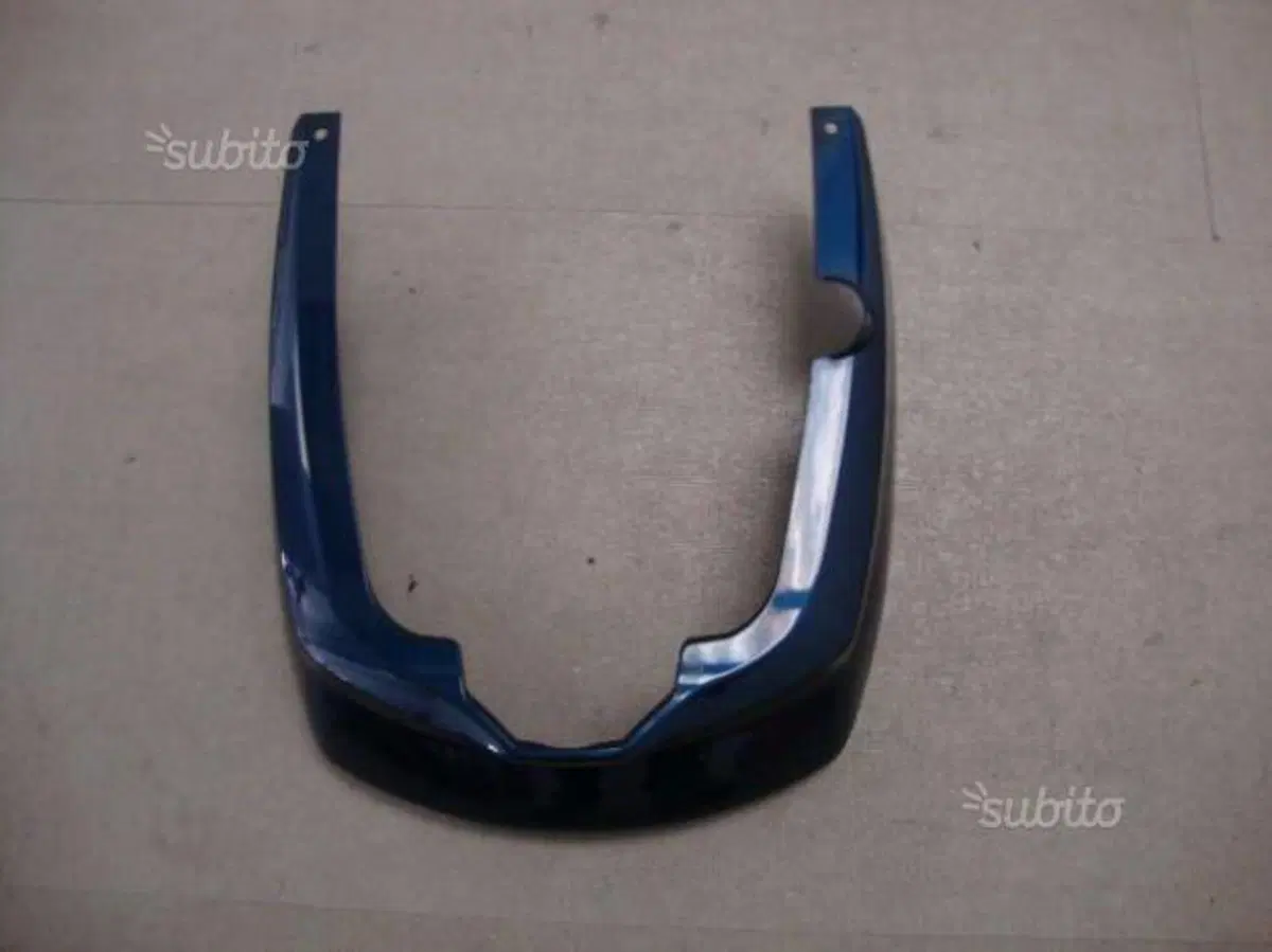 Coperchio inf. per suzuki burgman 400 2003 (2)