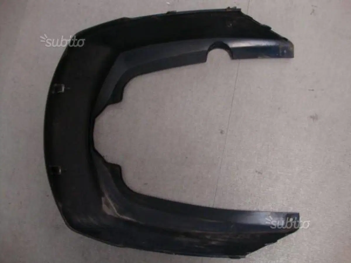 Coperchio inf. per suzuki burgman 400 2003 (3)