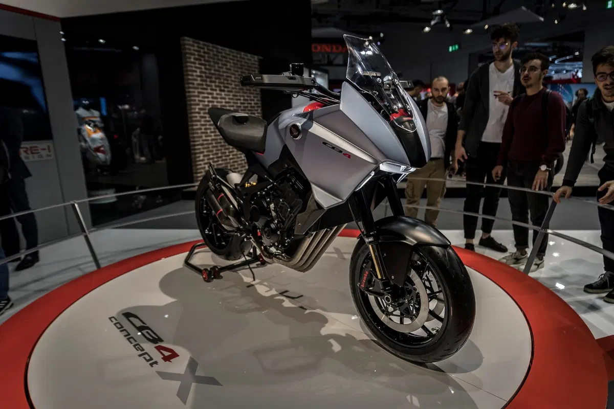 Honda CB4X concept a EICMA 2019 