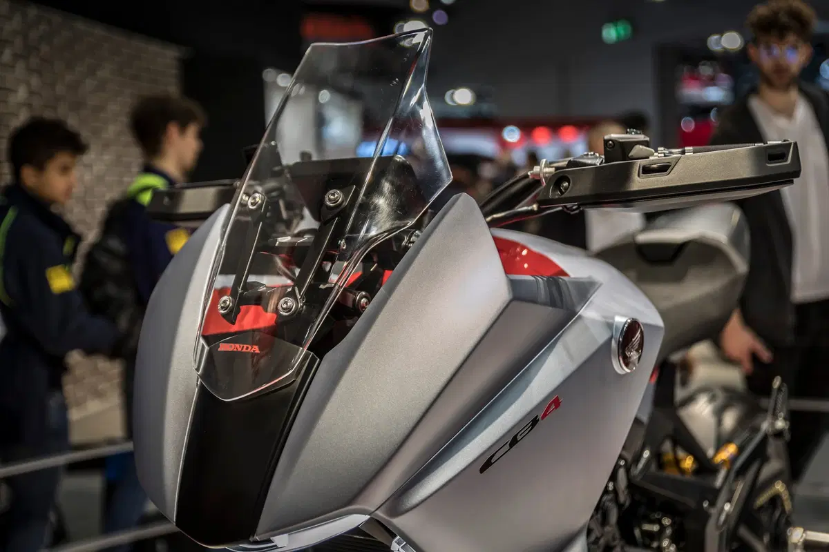 Honda CB4X concept a EICMA 2019  (10)