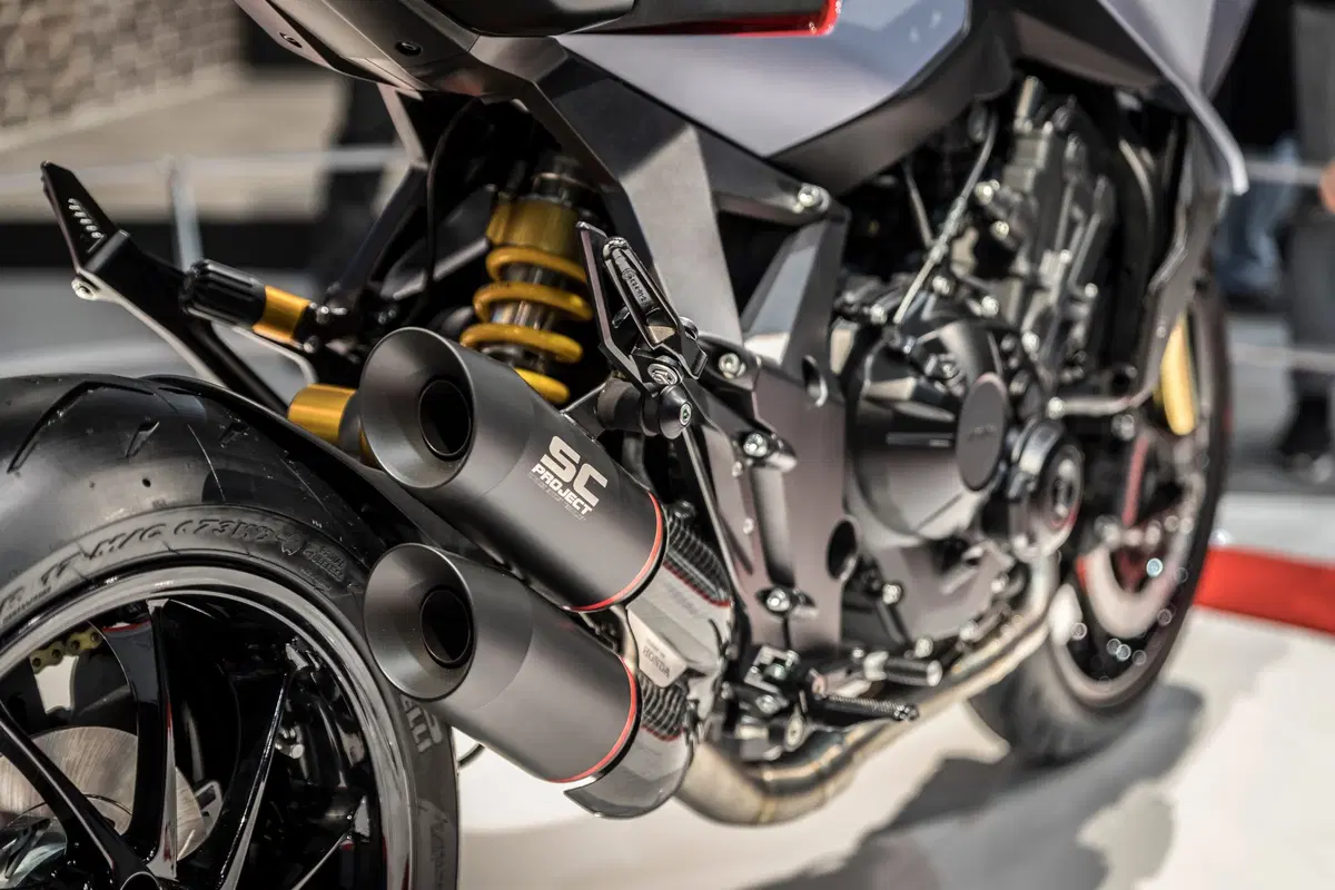 Honda CB4X concept a EICMA 2019  (12)