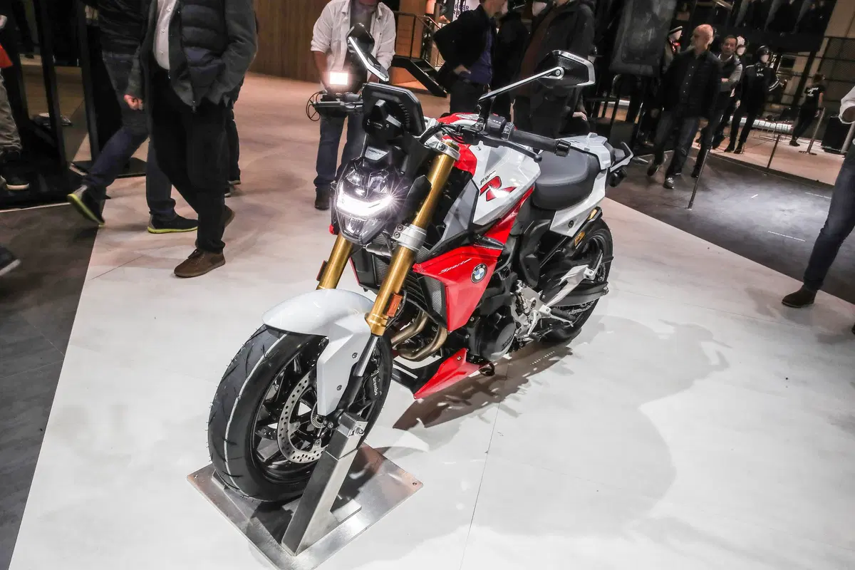 Nuova BMW F 900 R a EICMA 2019: foto, dati e prezzi (11)