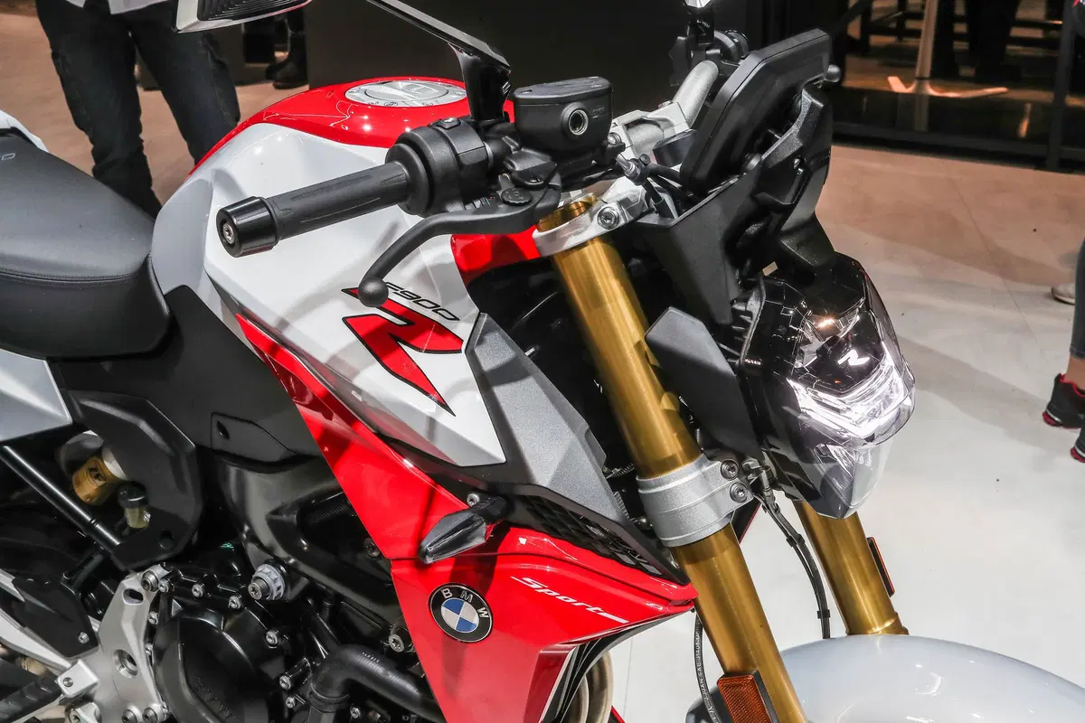  Nuova BMW F 900 R a EICMA 2019: foto, dati e prezzi (6)