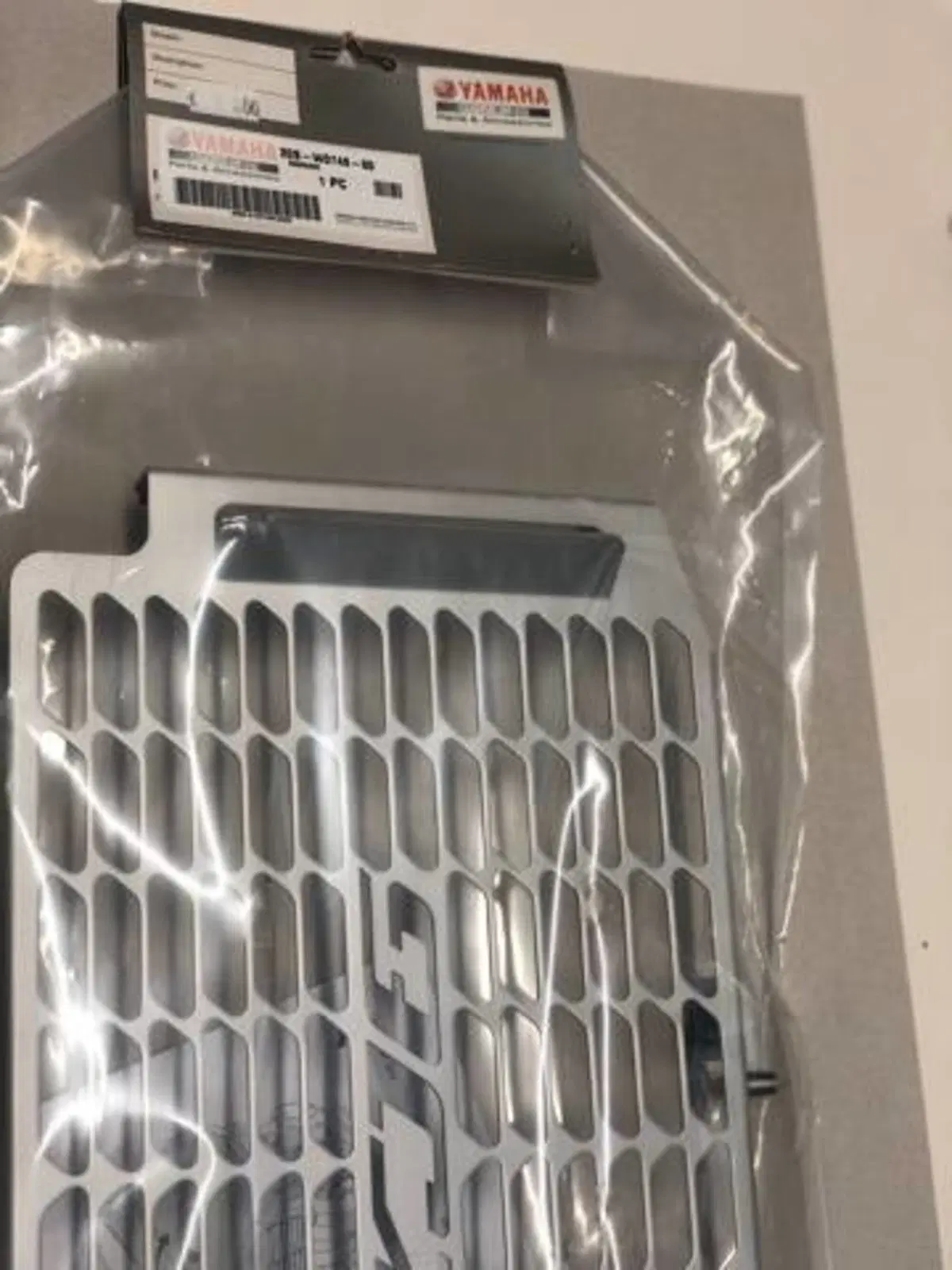 COPRI RADIATORE XJ6 Yamaha